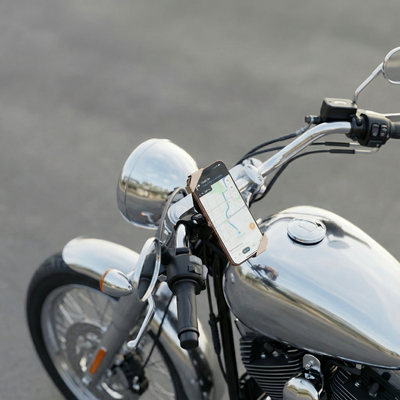 How to Choose a Motorcycle Phone Mount: A Guide for Commuters and Long-Distance Riders