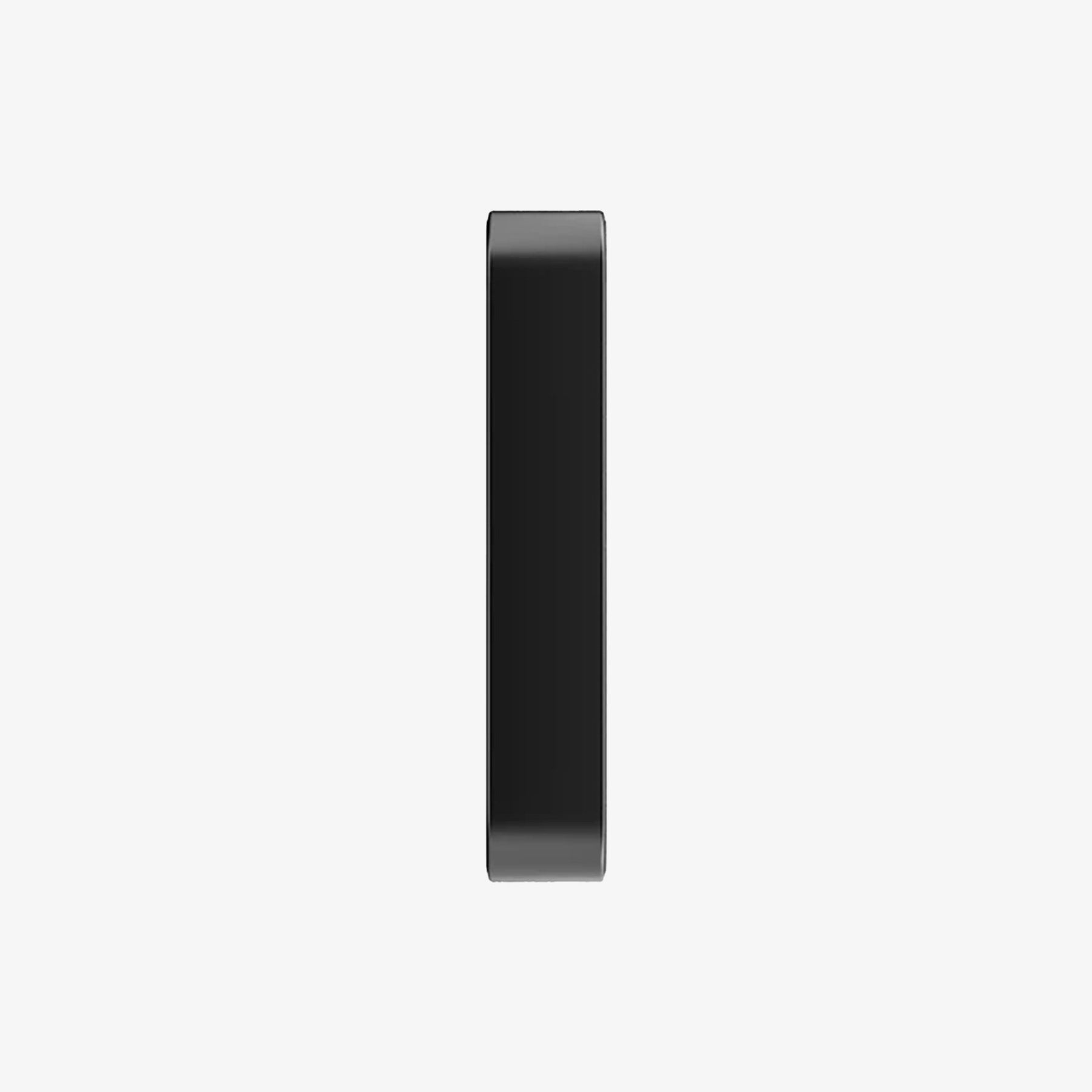TITANSHIELD 10,000 mAh Solid-State Power Bank, slim side profile | grantclassic