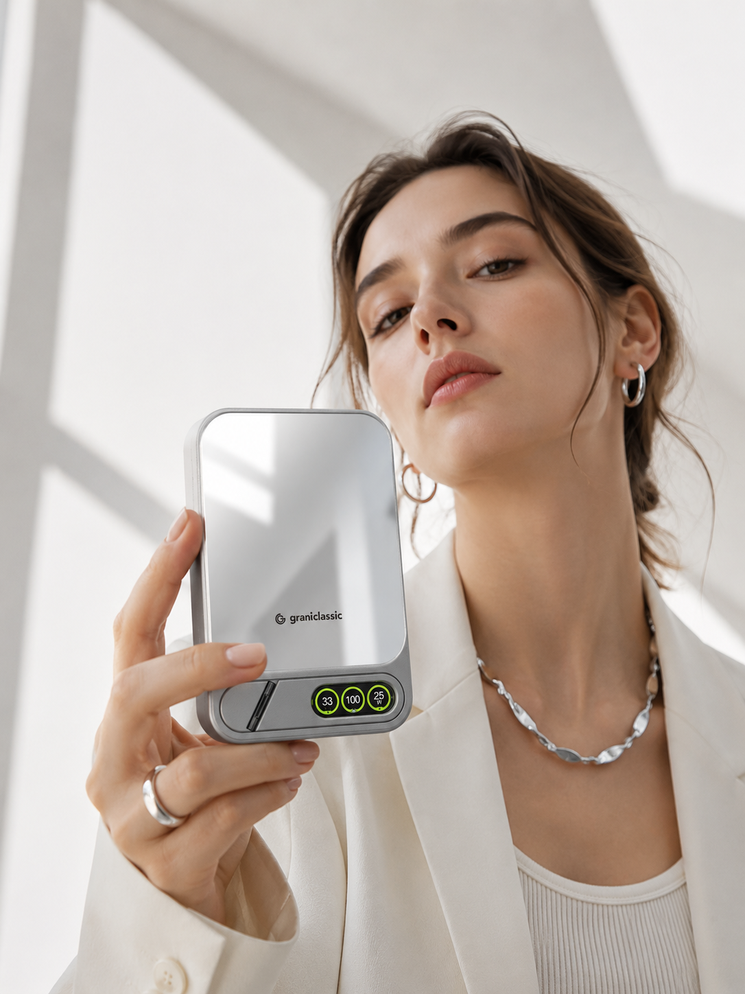 TITANSHIELD Pro 10000 mAh · Mirror Edition
