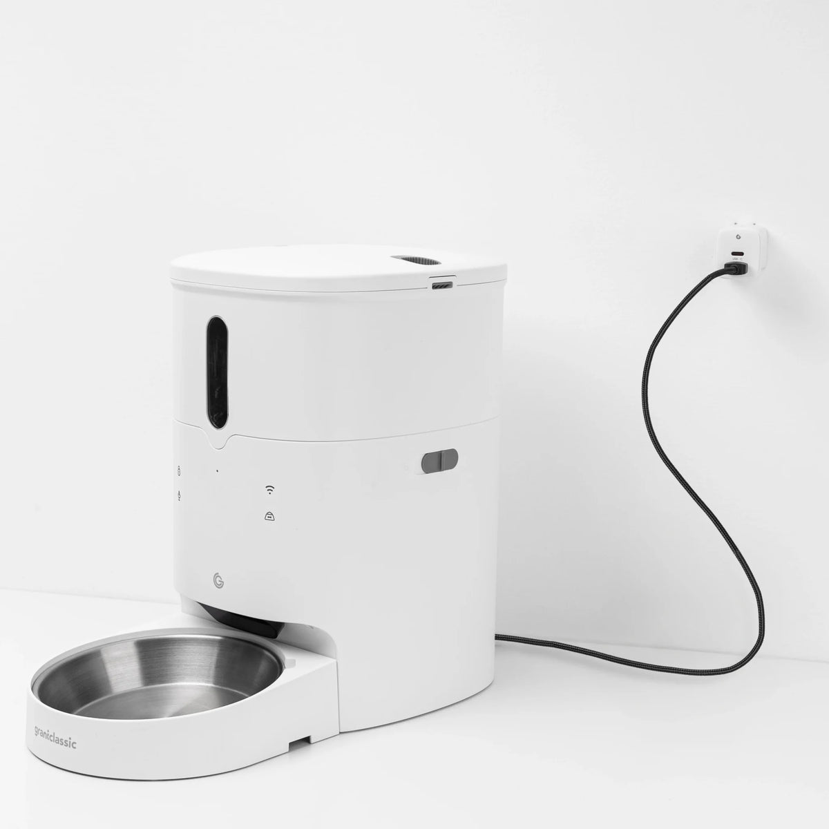 LuxNourish automatic cat and dog feeder accessory: charging cable - grantclassic